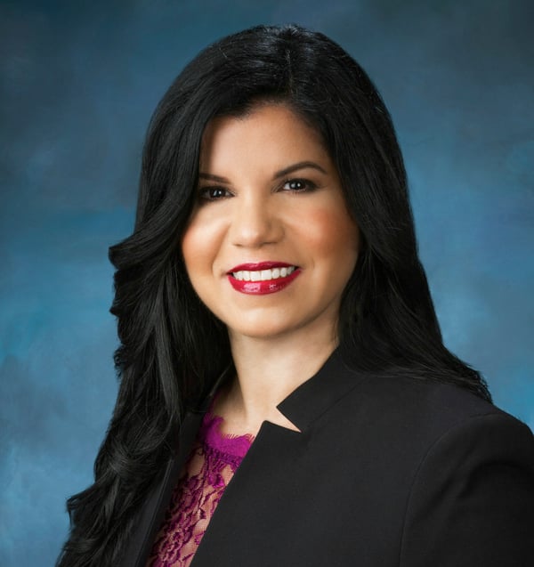 Betsy VĂĄzquez